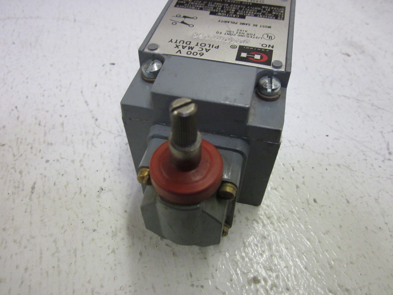 CUTLER HAMMER 10316H1002C 600V *NEW*