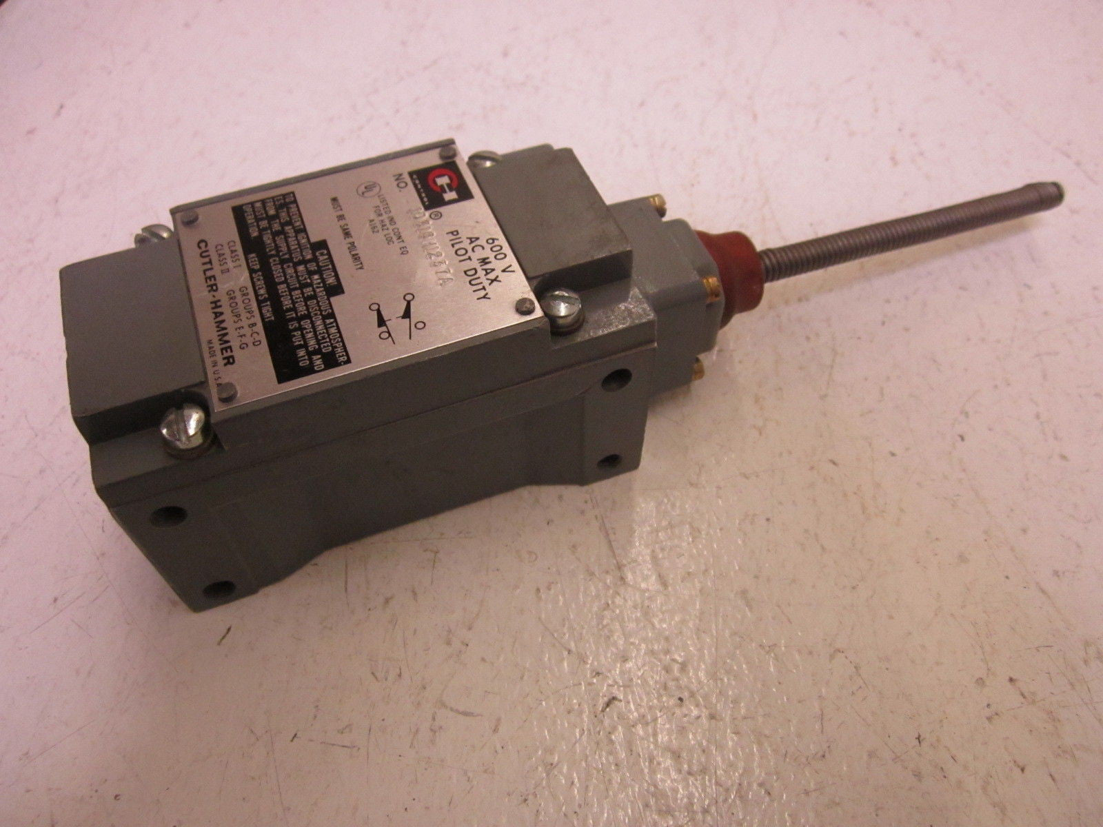 CUTLER HAMMER 10316H1237A *USED*