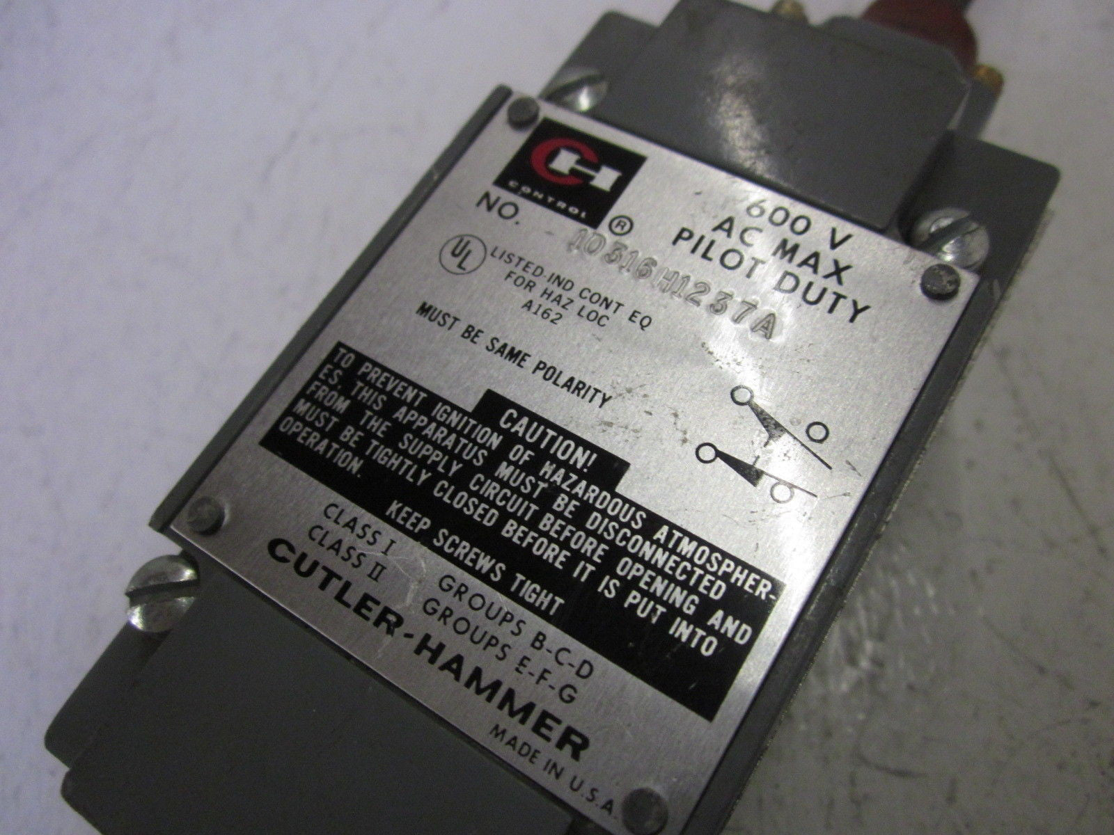 CUTLER HAMMER 10316H1237A *USED*