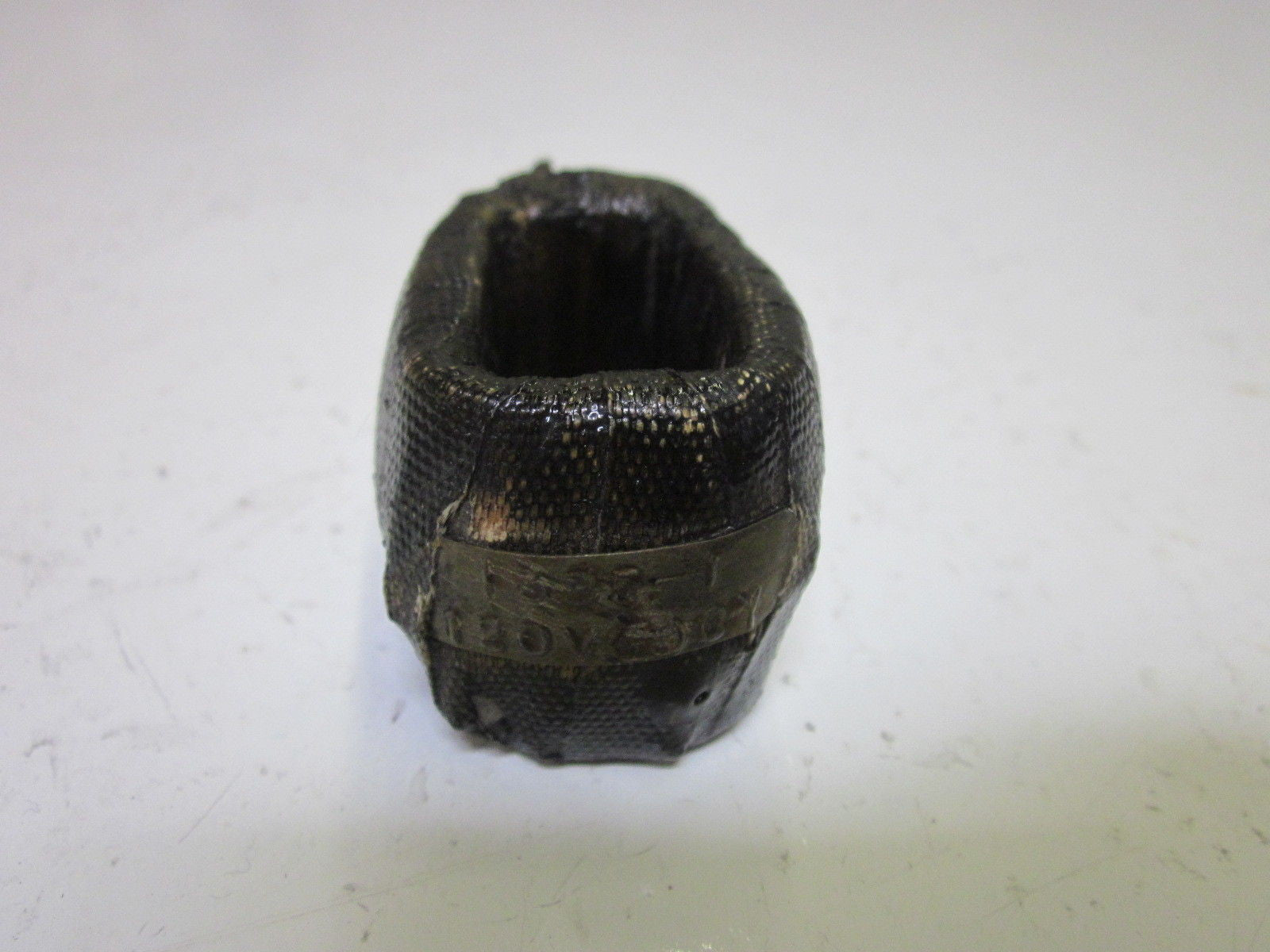 CUTLER HAMMER 1335-1 9-1335-1 COIL 120V *USED*
