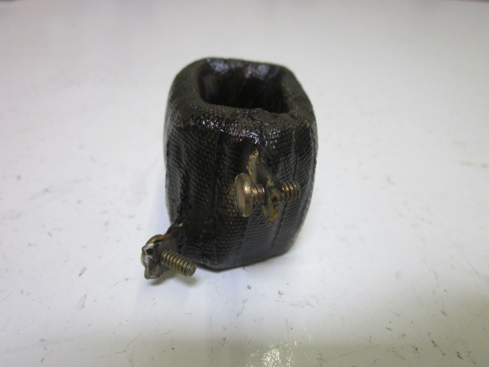 CUTLER HAMMER 1335-1 9-1335-1 COIL 120V *USED*