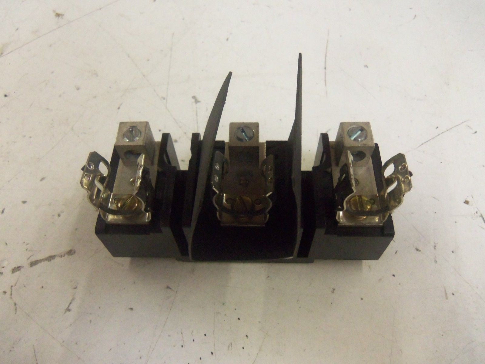 CUTLER HAMMER 5009D52G02 FUSE BLOCK *NEW NO BOX*