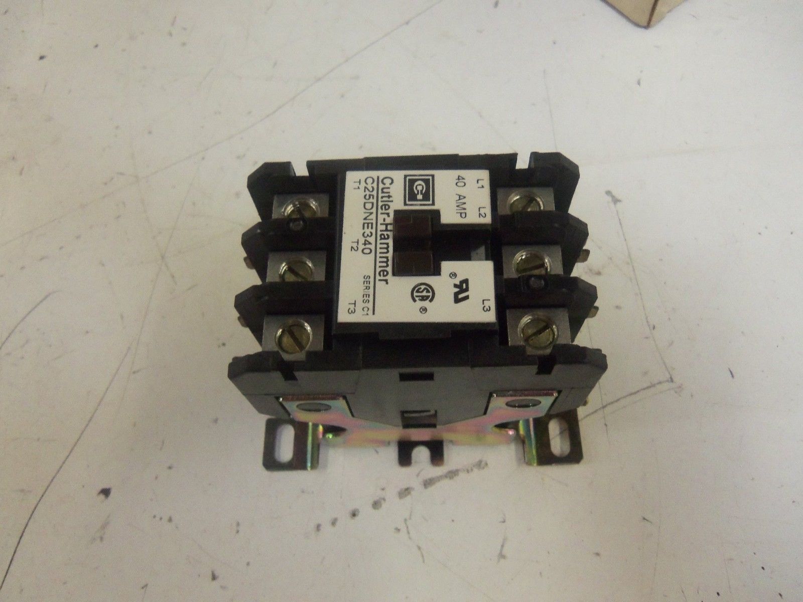 CUTLER HAMMER C25DNE340T DEFINITE PURPOSE CONTACTOR *NEW IN BOX*