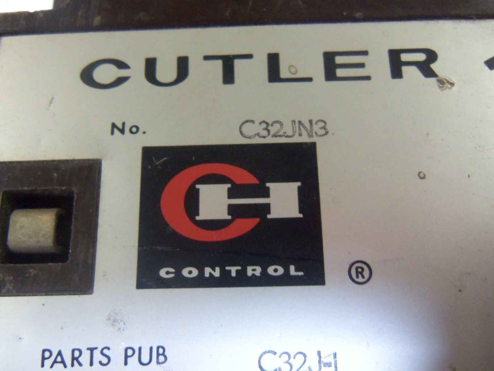 CUTLER HAMMER C32JN3 CONTACTOR *USED*