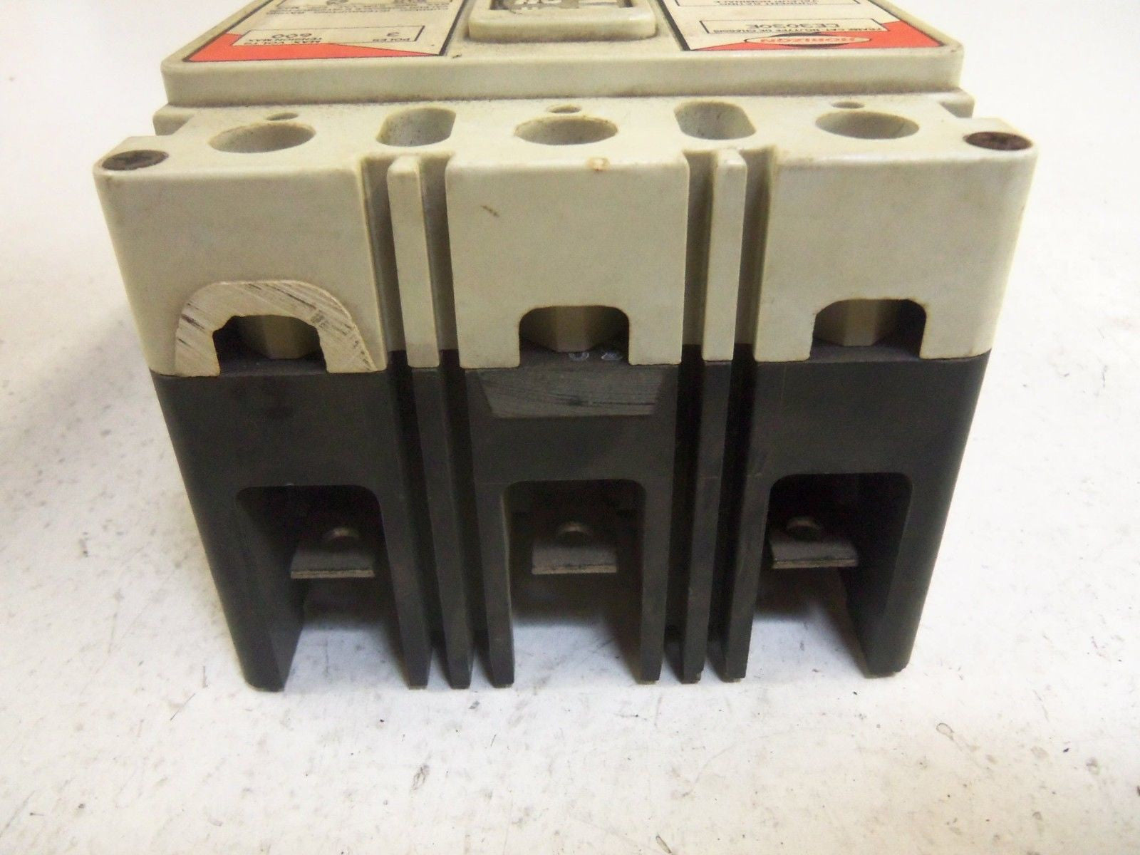 CUTLER HAMMER CE3030E *USED*