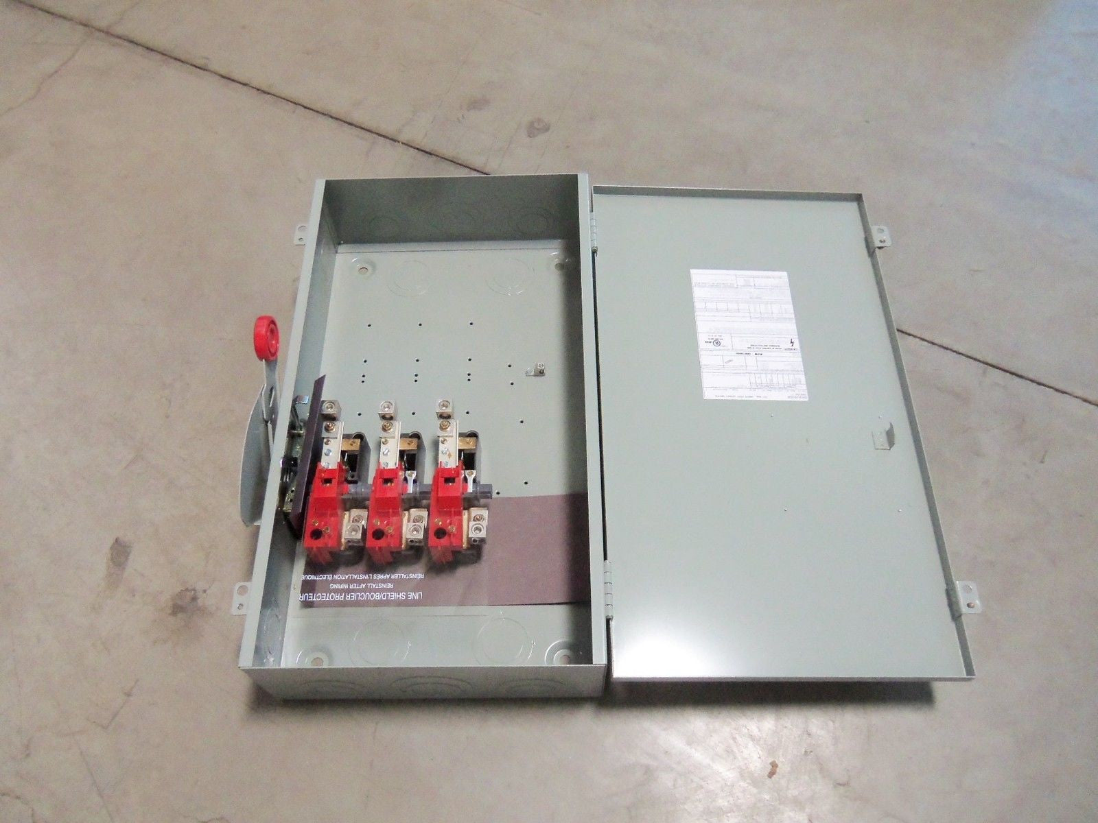 CUTLER HAMMER DH364UGK SAFETY SWITCH *NEW NO BOX*