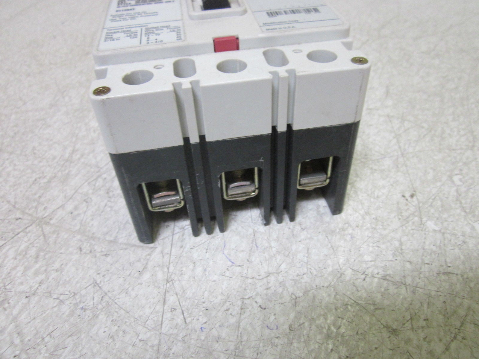 CUTLER HAMMER HFD3100L 600V CIRCUIT BREAKER *USED*