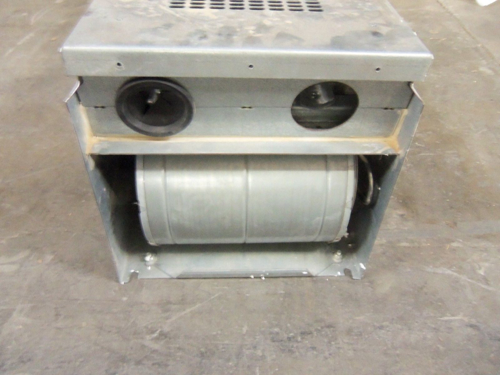 CUTLER HAMMER RSVX075A1-4A1N1 DRIVE (AS PICTURED) *USED*