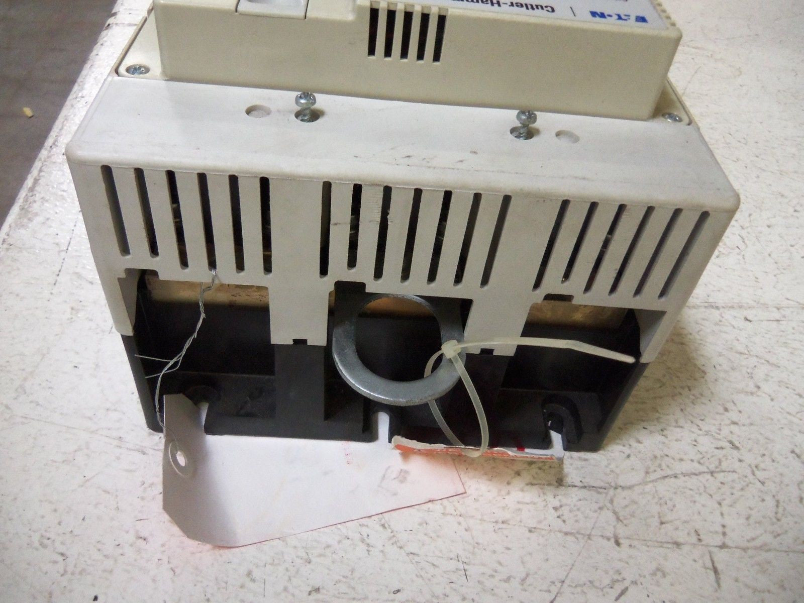 CUTLER HAMMER S811T30N3S STARTER *USED*