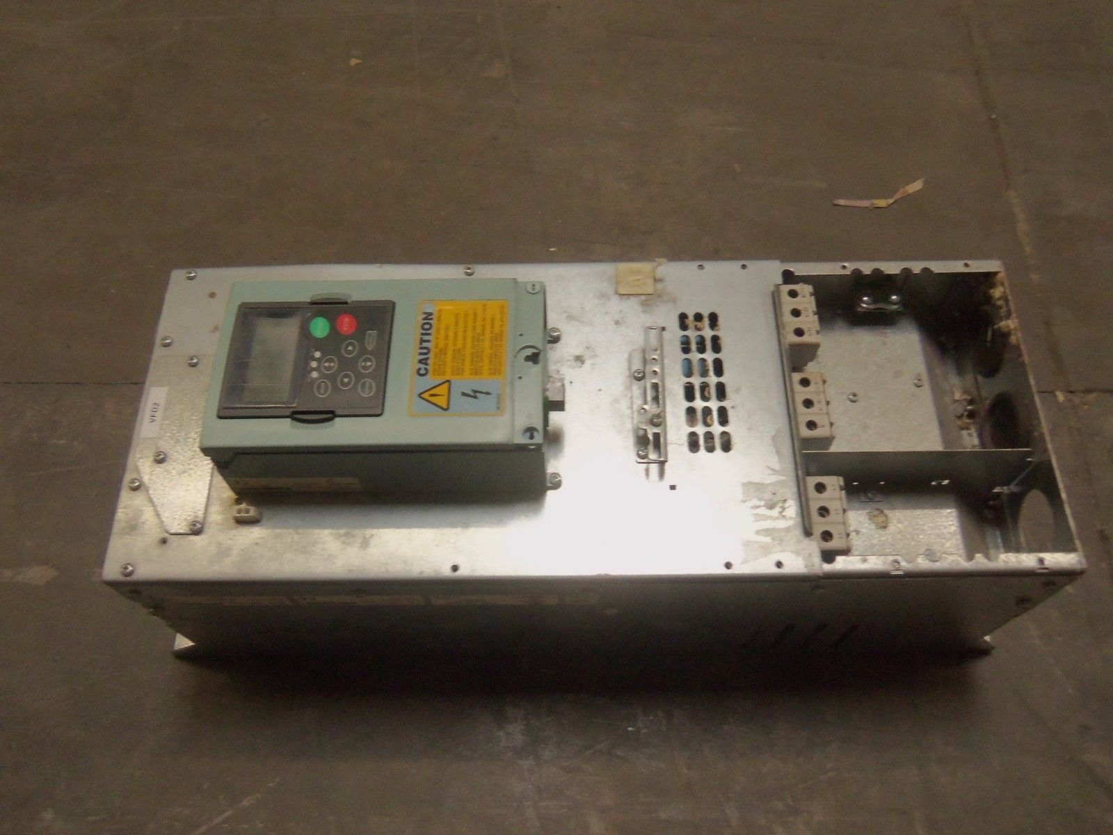 CUTLER HAMMER SVX050A1-4A1N1 DRIVE (AS PICTURED) *USED*