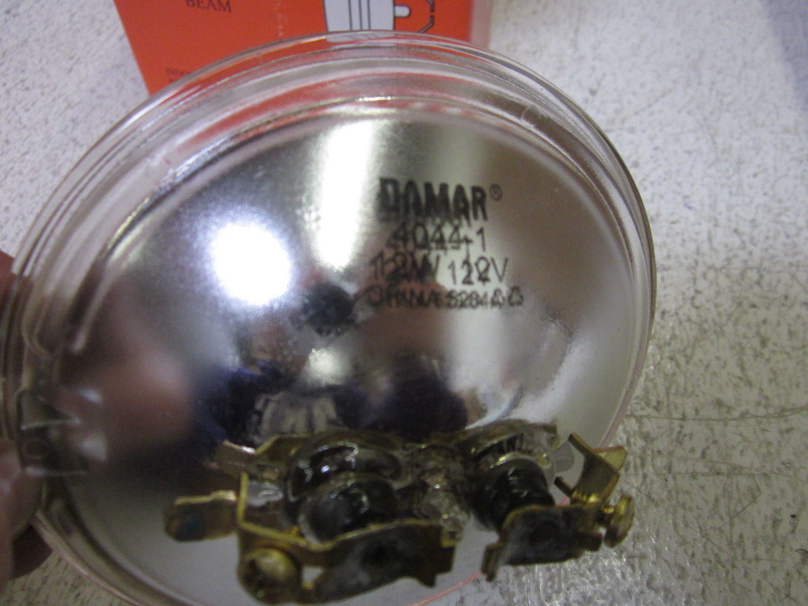 DAMAR 4044-1 12W 12V WEATHERPROOF SEALED BEAM *NEW IN BOX*