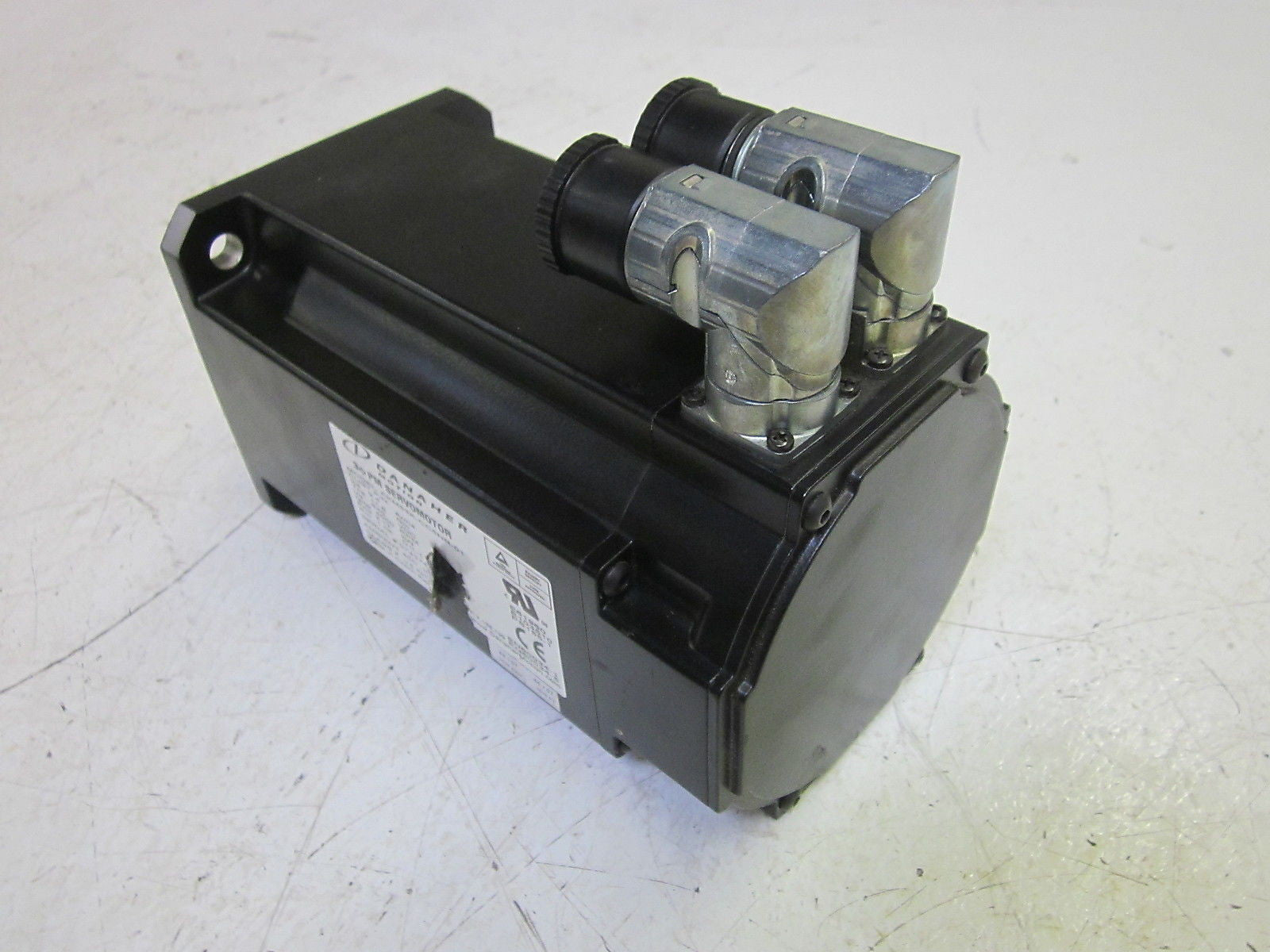 DANAHER AKM53K-CC5NR-01 SERVO MOTOR 640VDC 4500RPM (AS IS) *NEW NO BOX*