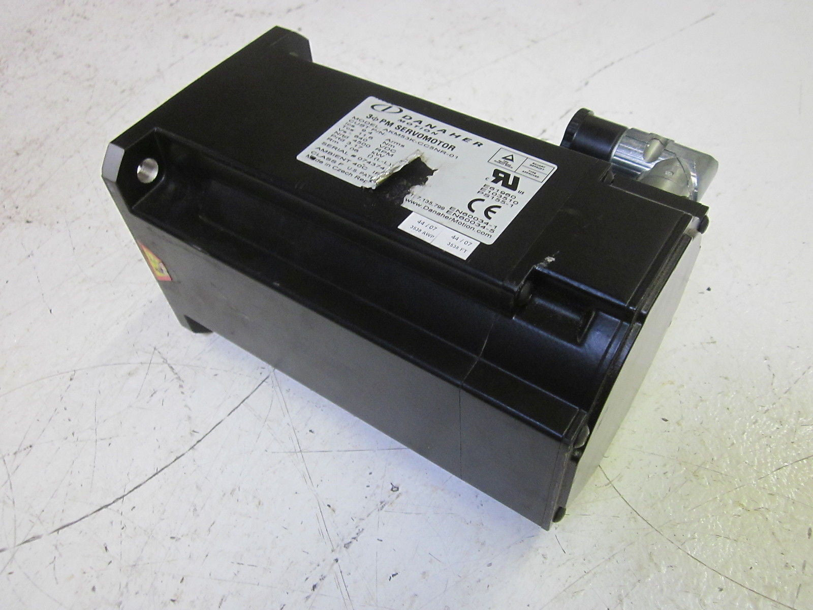 DANAHER AKM53K-CC5NR-01 SERVO MOTOR 640VDC 4500RPM (AS IS) *NEW NO BOX*