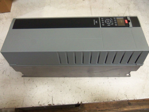 DANFOSS 131L0519 VLT HVAC DRIVE *NEW IN BOX*