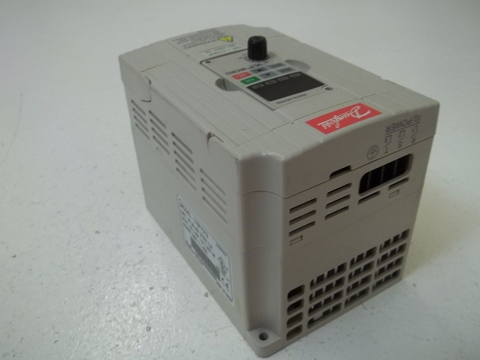 DANFOSS 176F7312 AC FREQUENCY DRIVE *USED*