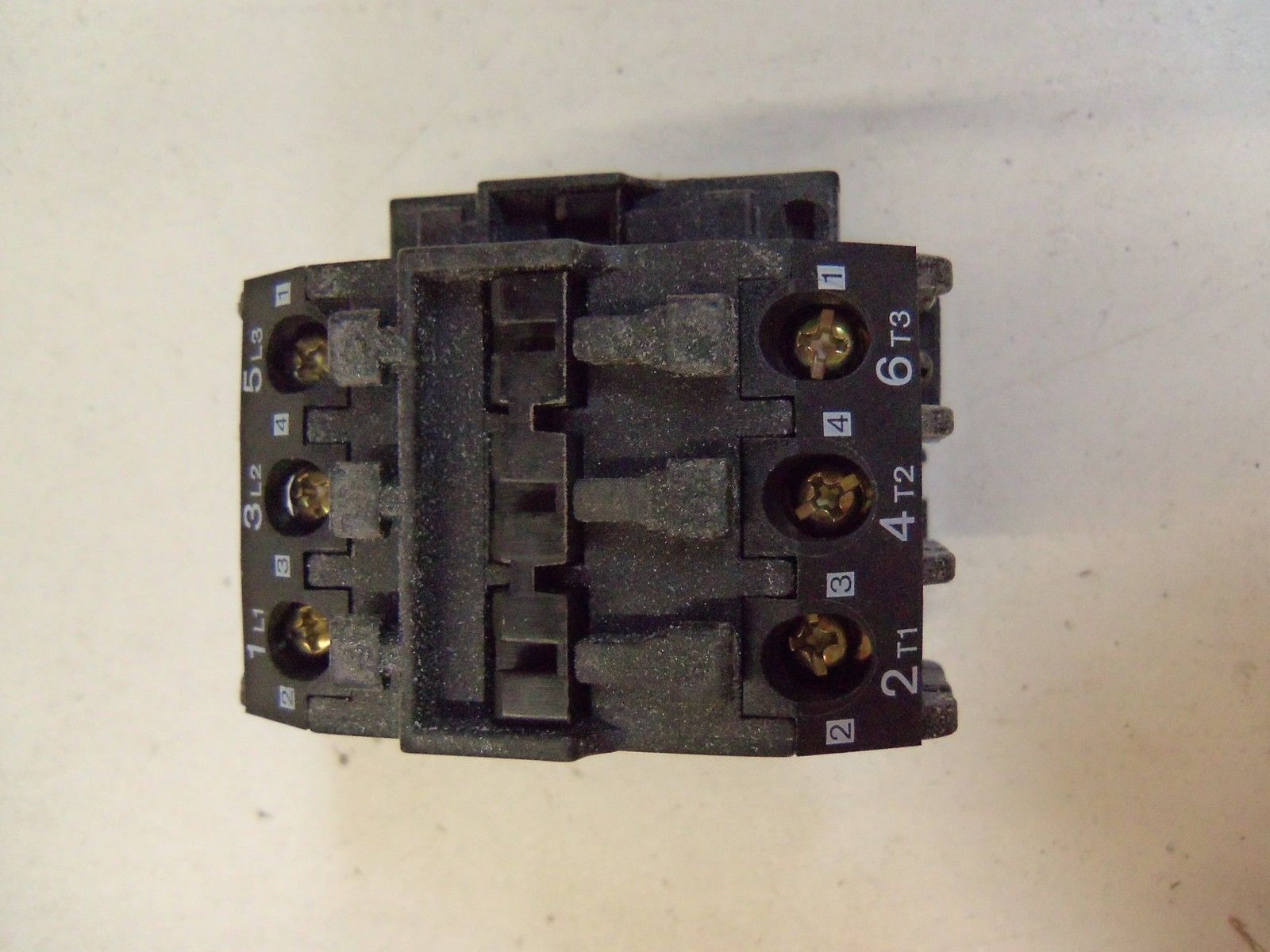DANFOSS CONTACTOR 037H0051-14 *NEW IN B0X*