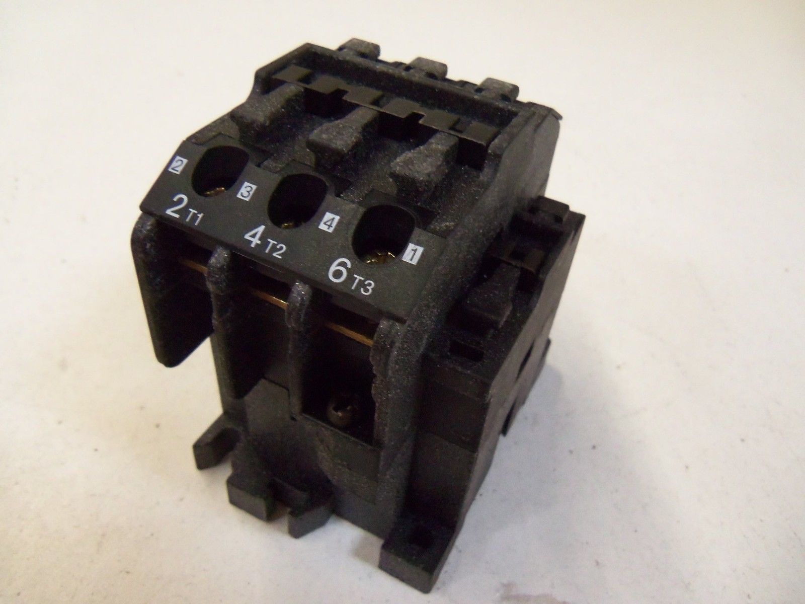 DANFOSS CONTACTOR 037H0051-14 *NEW IN B0X*