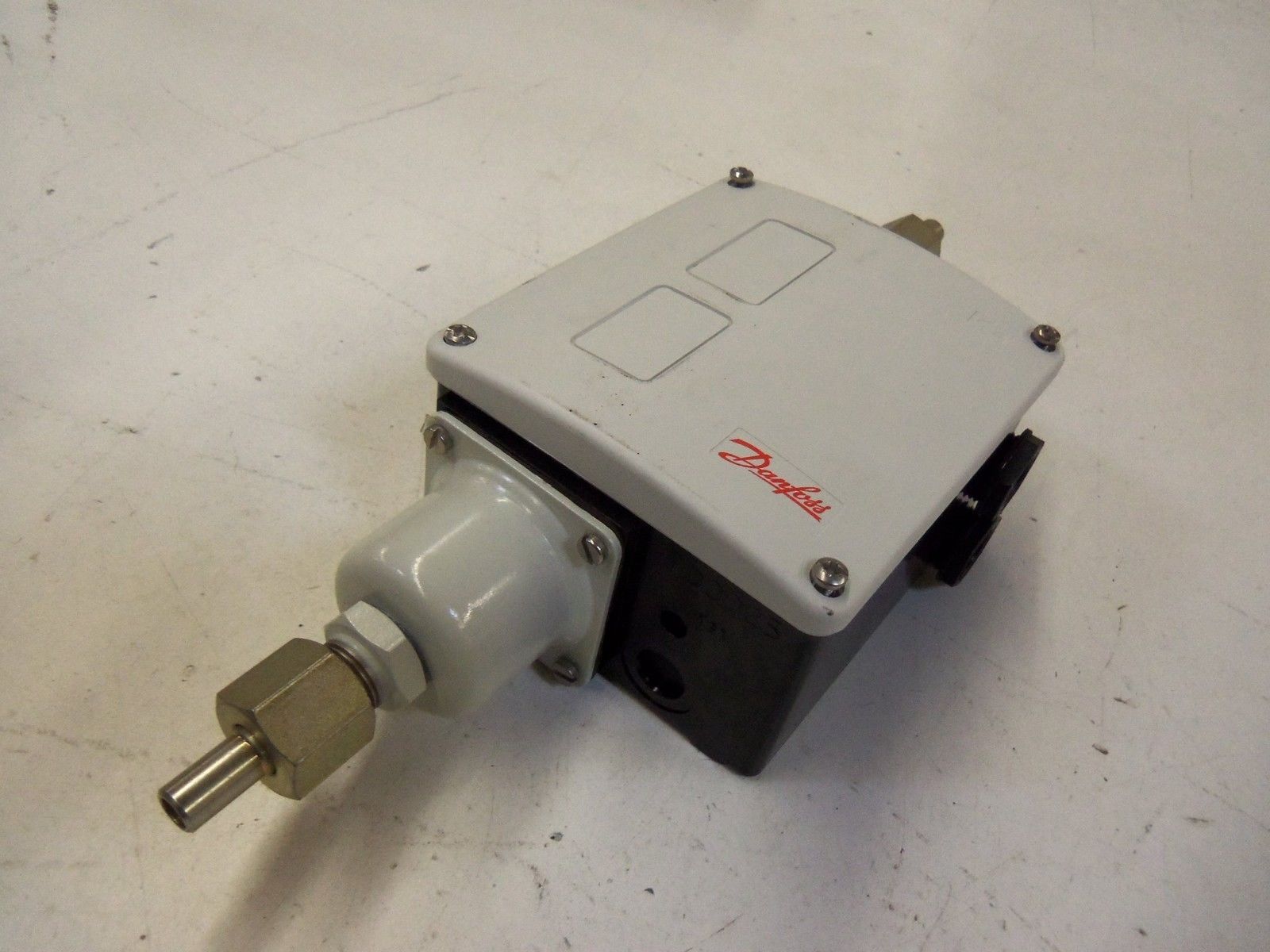 DANFOSS EN 60947-4/-5 *USED*