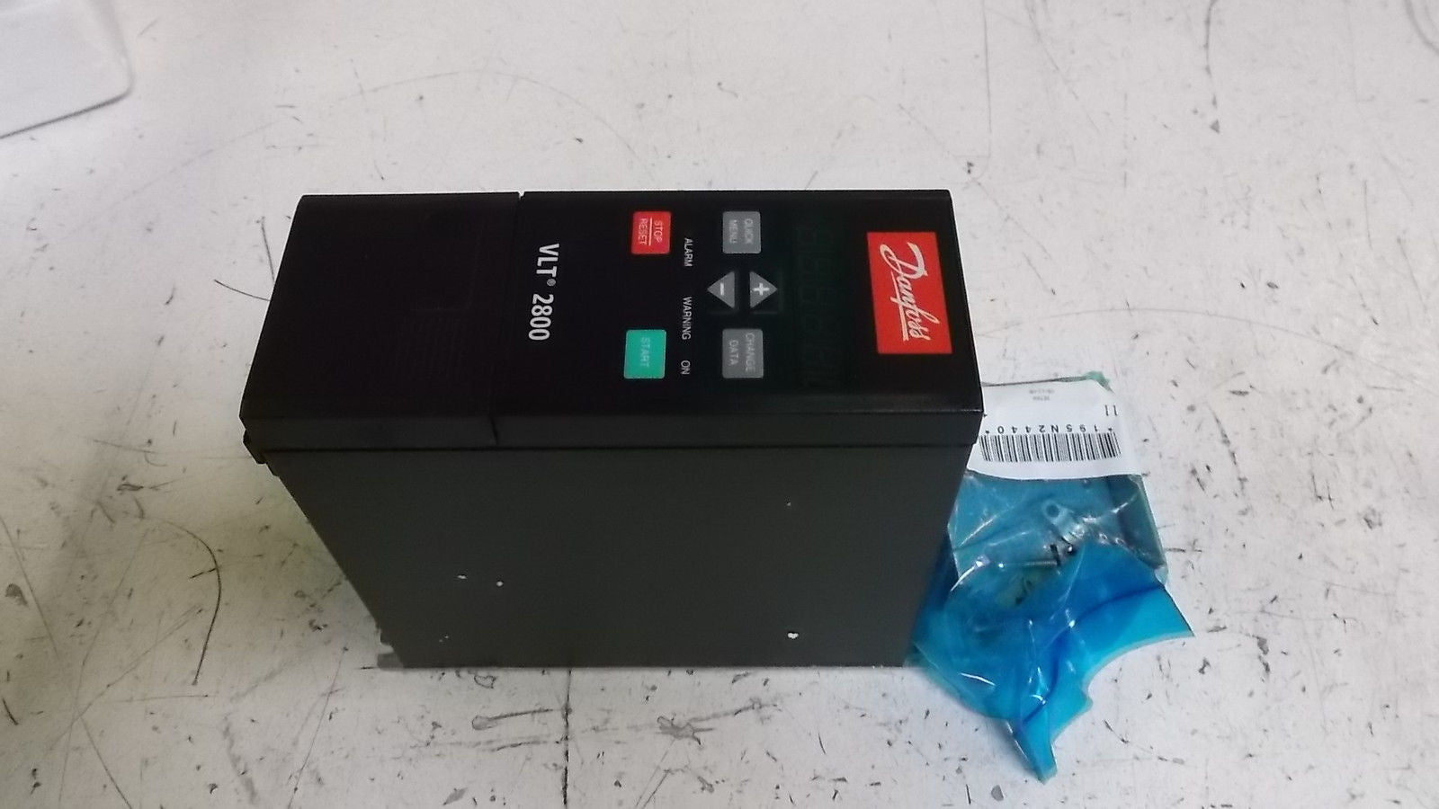 DANFOSS VLT2807PS2B20STR1DBF00A00C0 DRIVE *NEW*