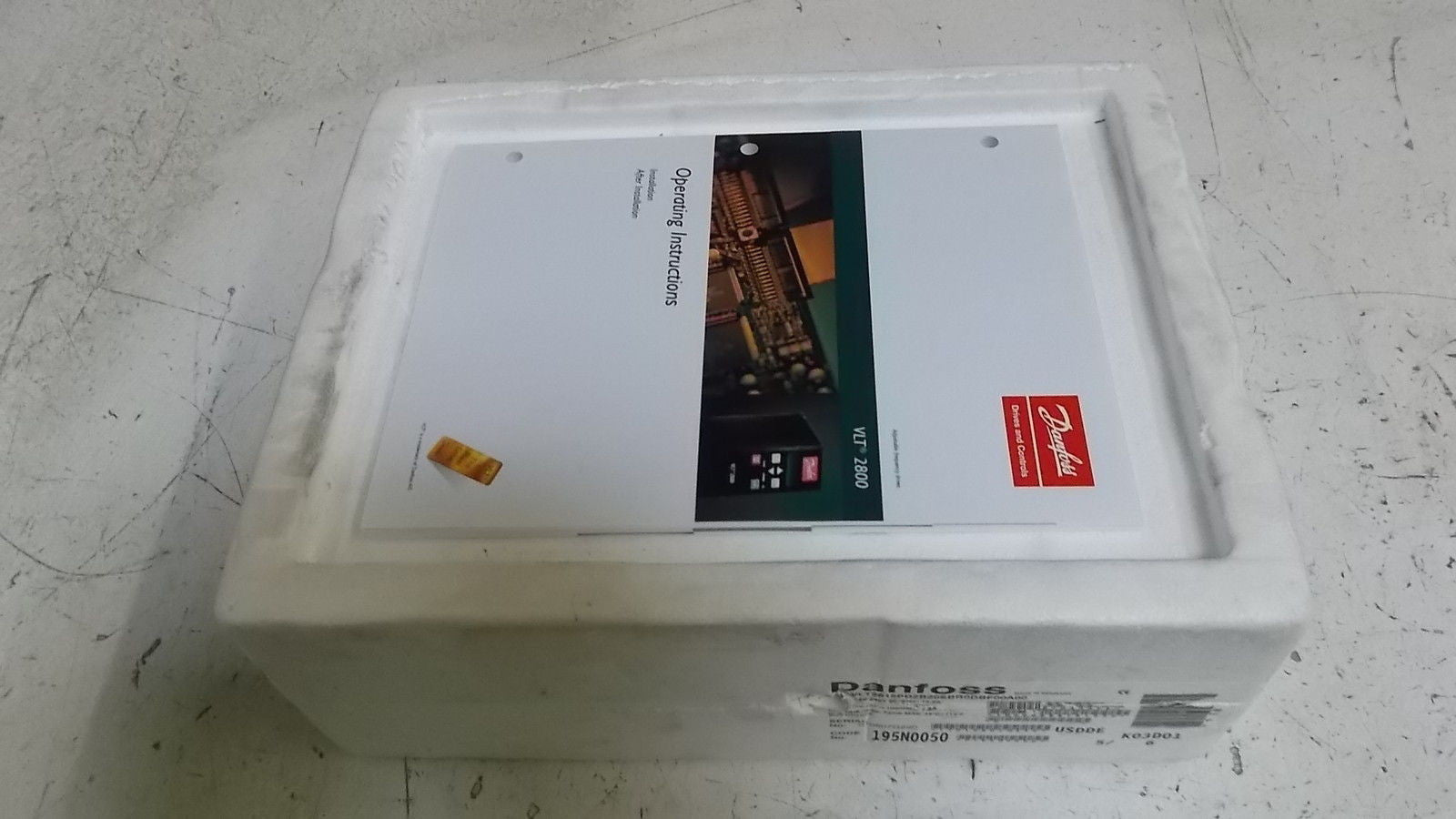 DANFOSS VLT2815PD2B20SBR0DBF00A00 DRIVE *NEW NO BOX*