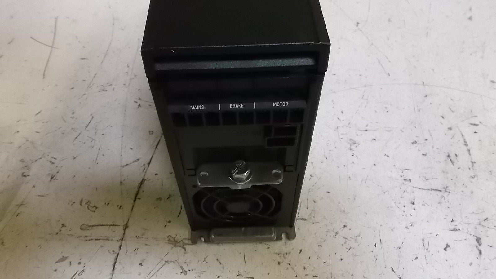 DANFOSS VLT2815PD2B20SBR0DBF00A00 DRIVE *NEW NO BOX*
