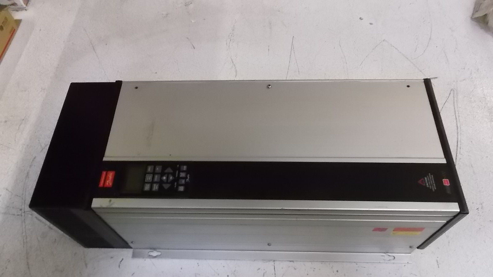 DANFOSS VLT5016PT5C54STR0DL DRIVE *USED*