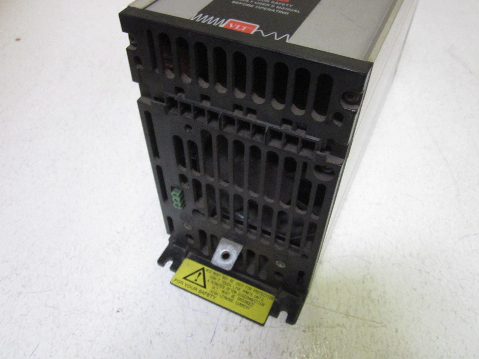 DANFOSS VLT TYPE 2050 460V VARIABLE SPEED DRIVE 195H3309 *USED*