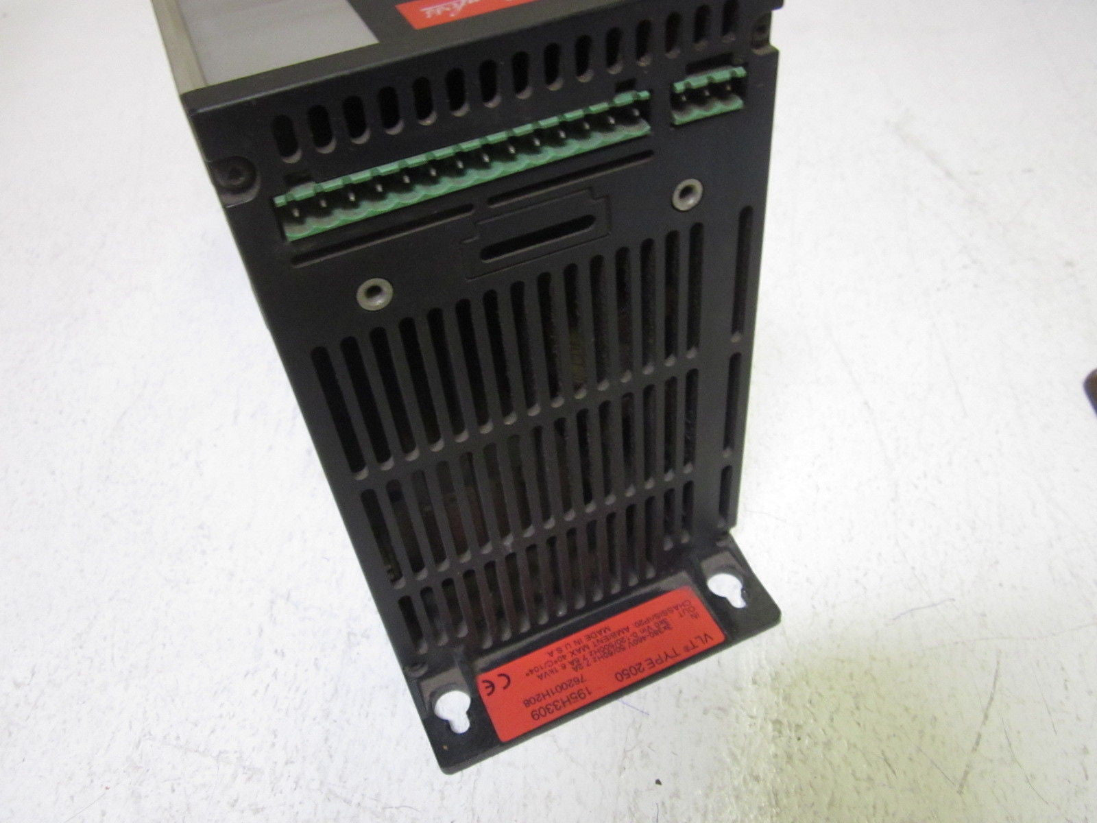 DANFOSS VLT TYPE 2050 460V VARIABLE SPEED DRIVE 195H3309 *USED*