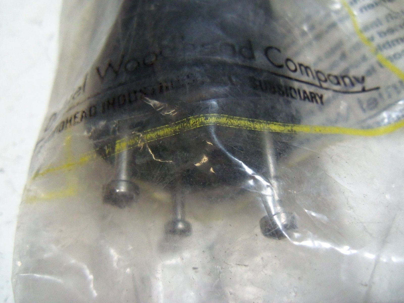 DANIEL WOODHEAD 1547BLK COMMERCIAL GRADE PLUG *NEW IN FACTORY BAG*