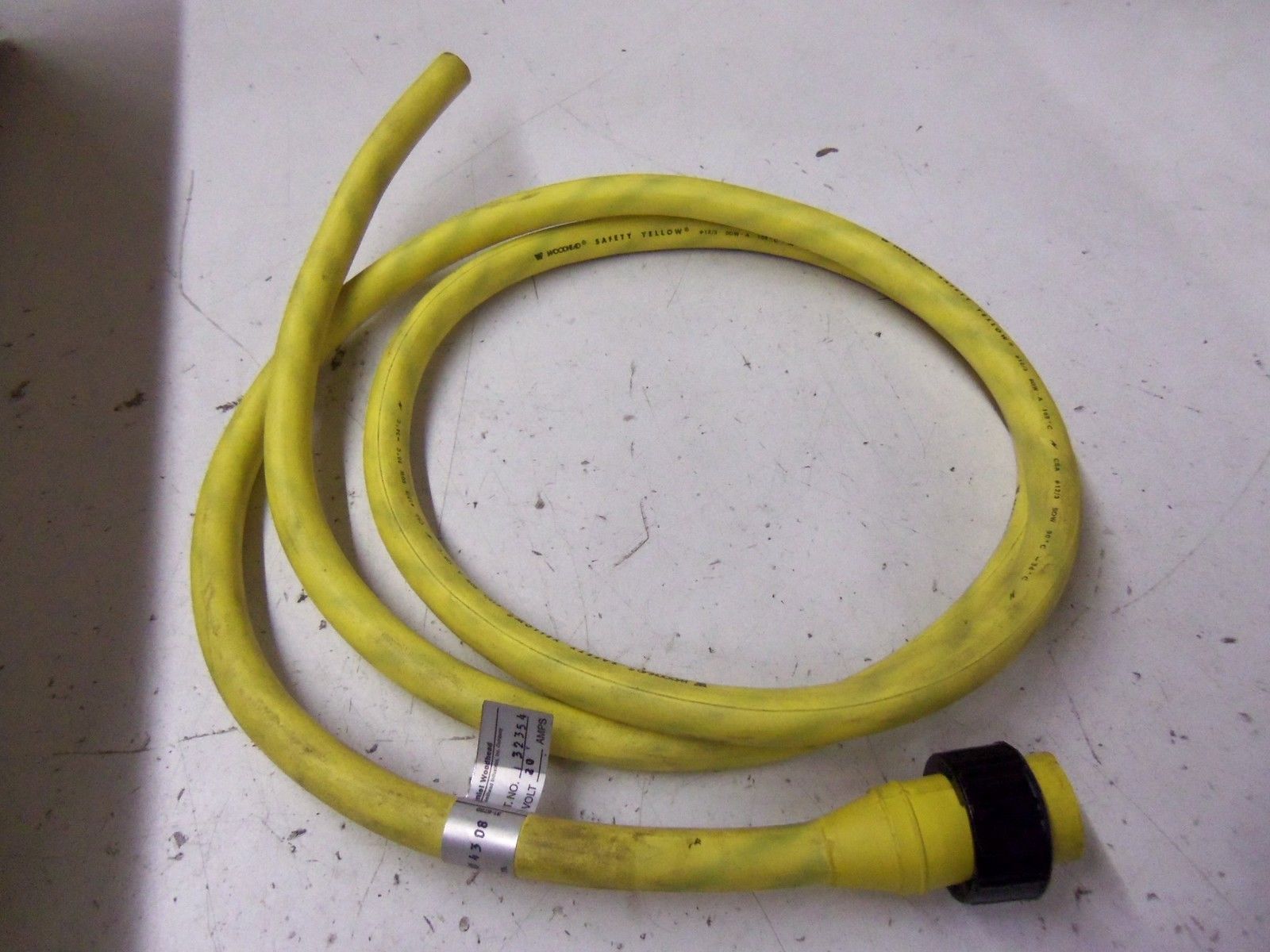 DANIEL WOODHEAD 32354 *USED*