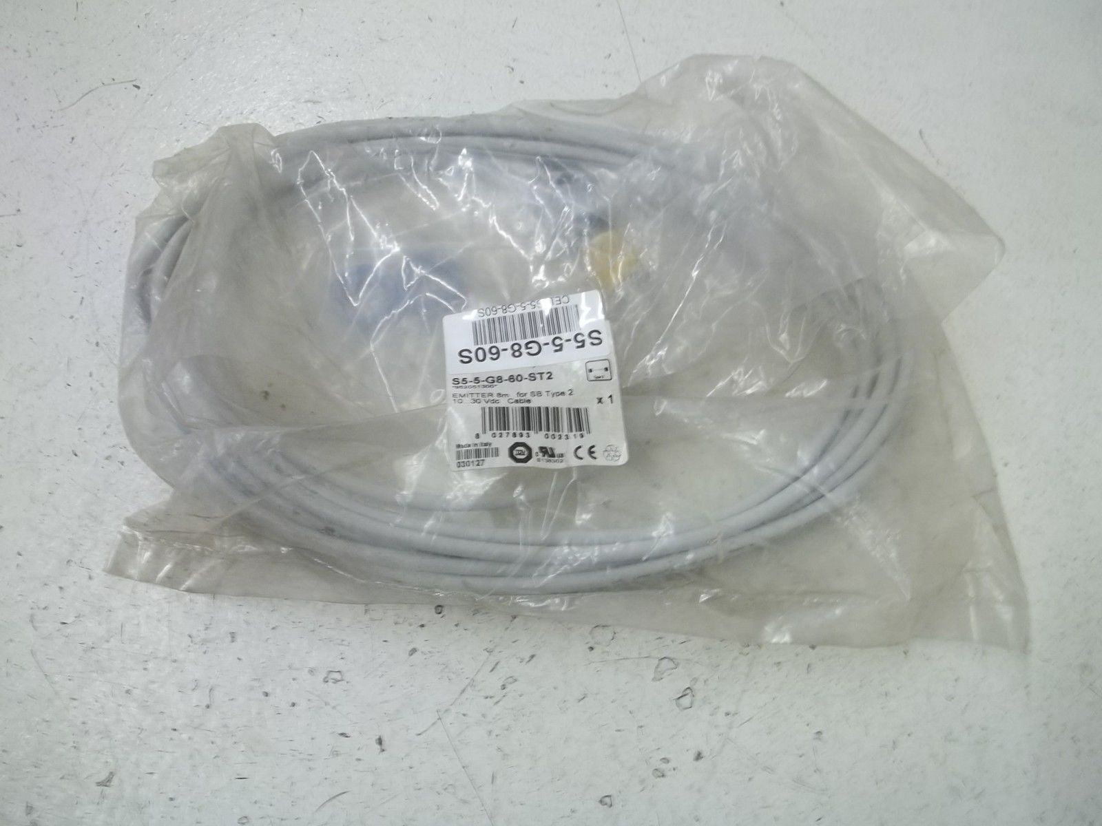 DATASENSOR S5-5-G8-60-ST2 PROXIMITY SWITCH *NEW IN A BAG*