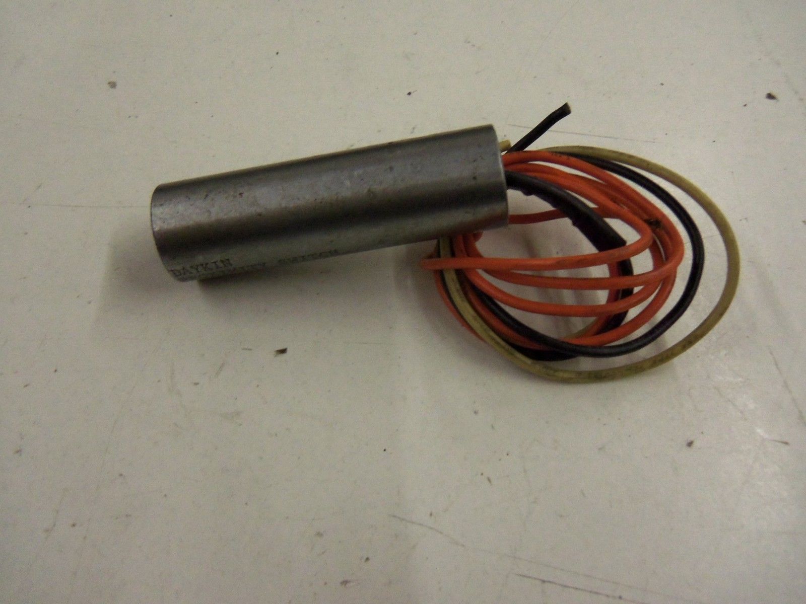 DAYKIN 325 AL USED*