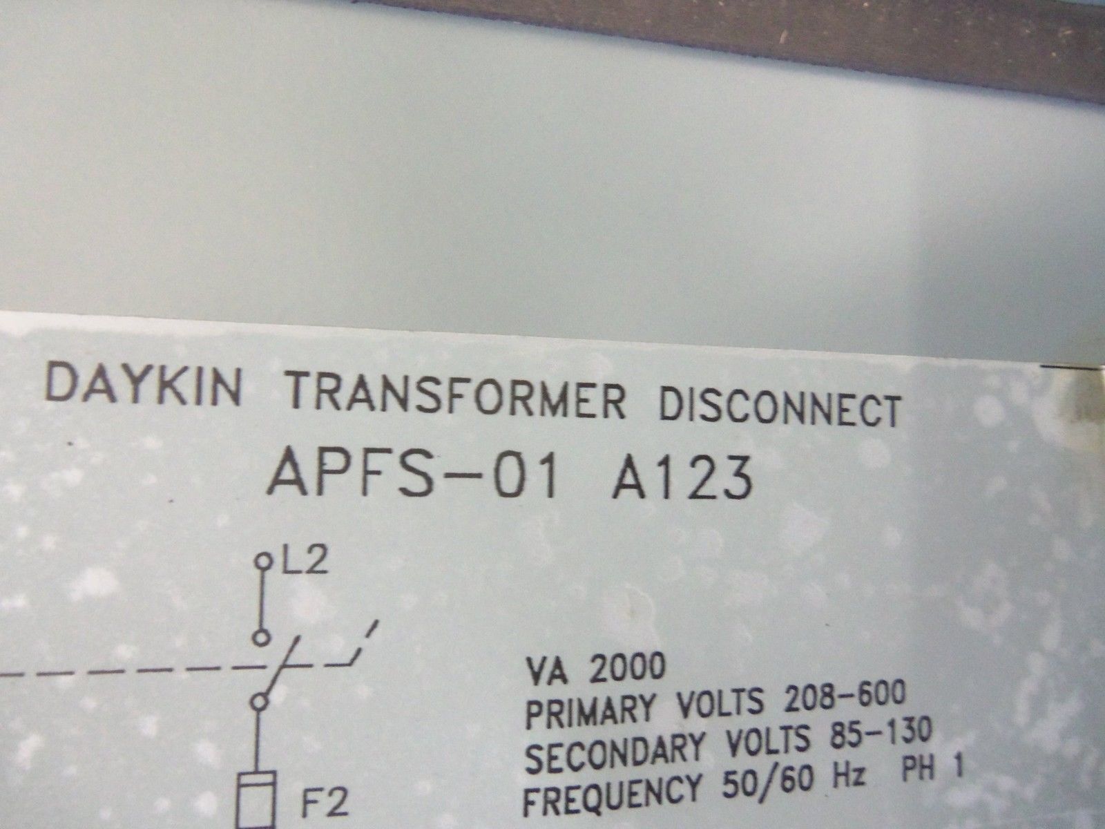 DAYKIN APFS-01 TRANSFORMER DISCONNECT *USED*