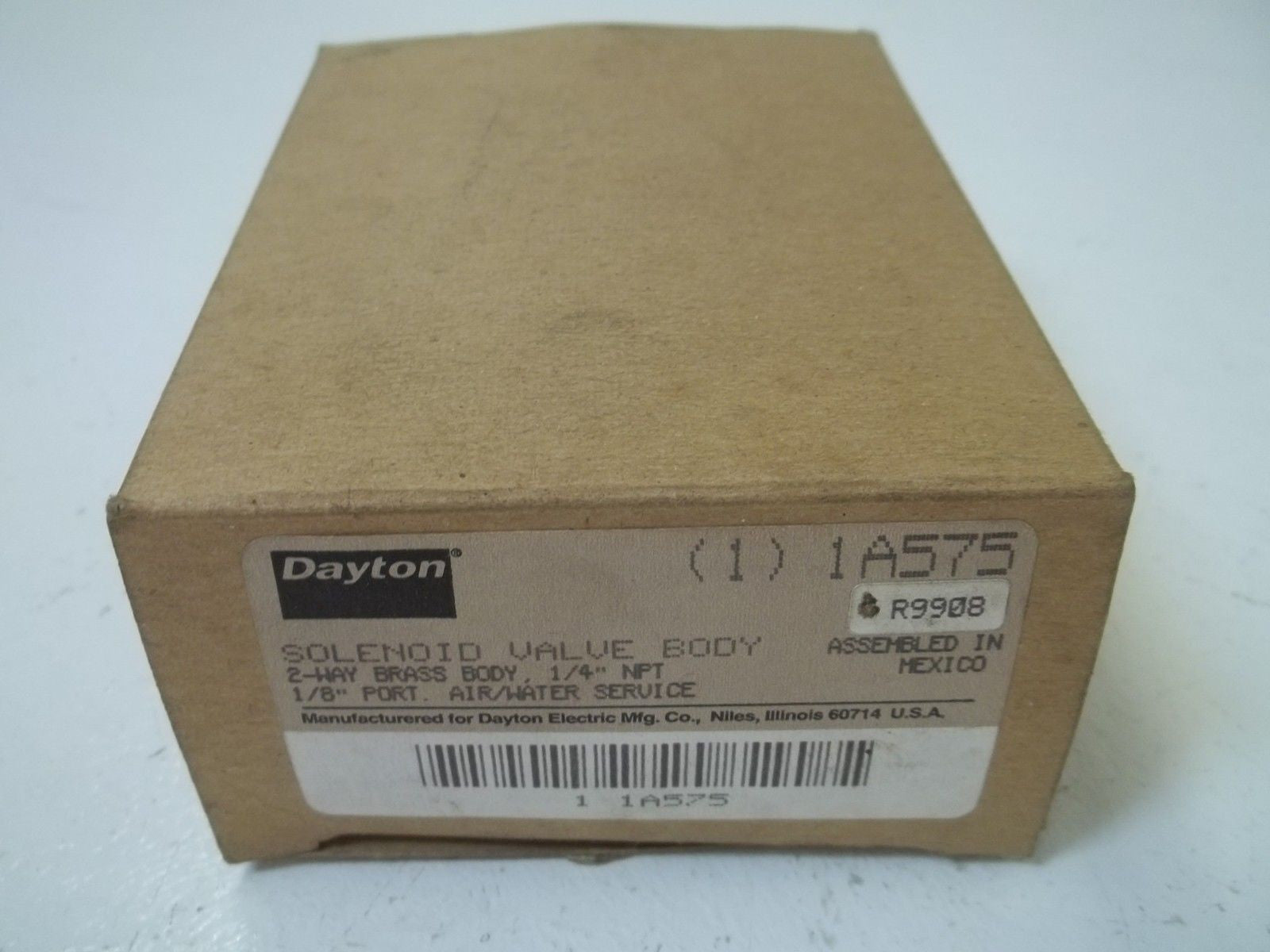 DAYTON 1A575 SOLENOID VALVE BODY *NEW IN BOX*