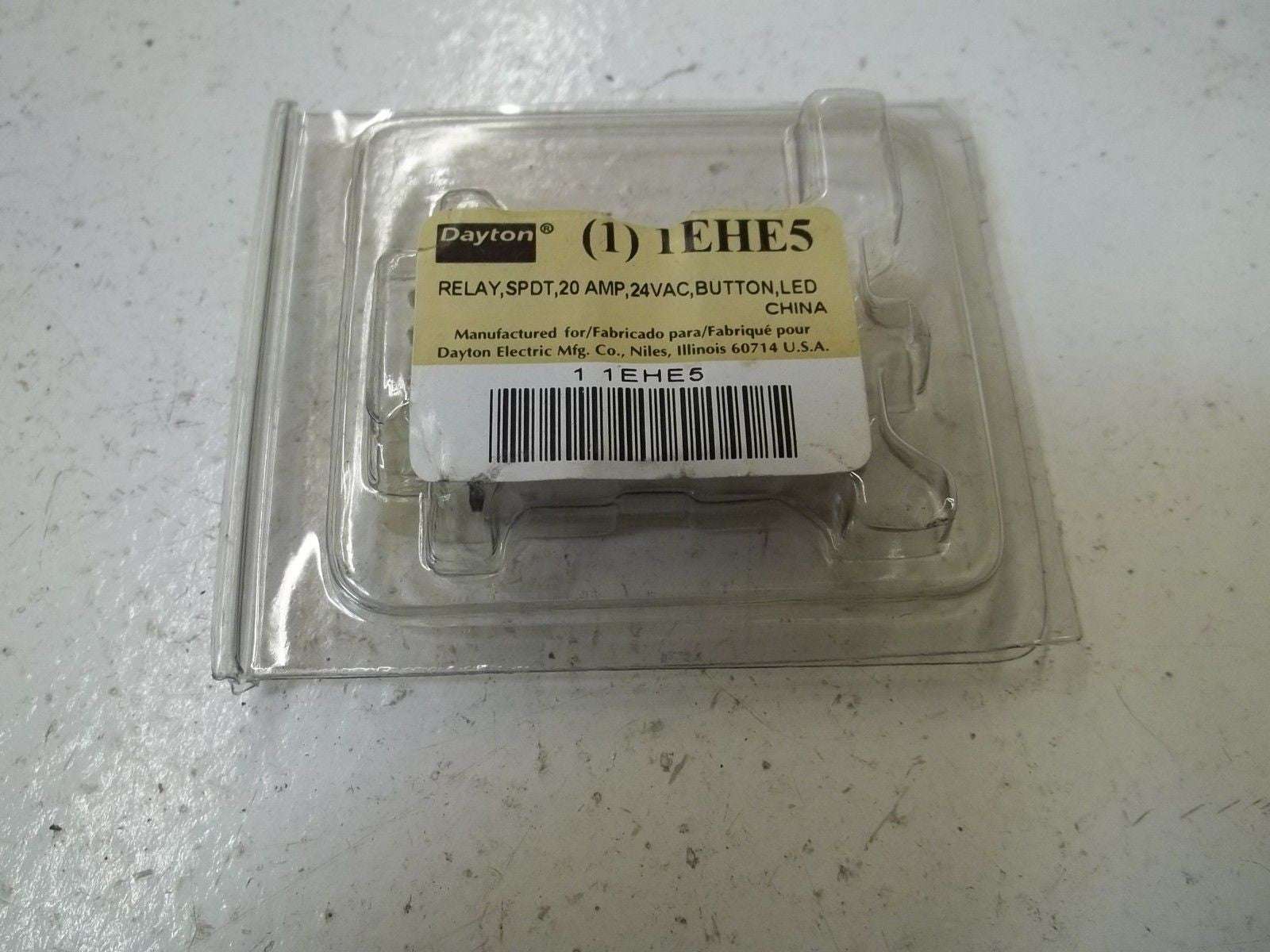 DAYTON 1EHE5 *NEW IN  ORIGINAL PACKAGE*