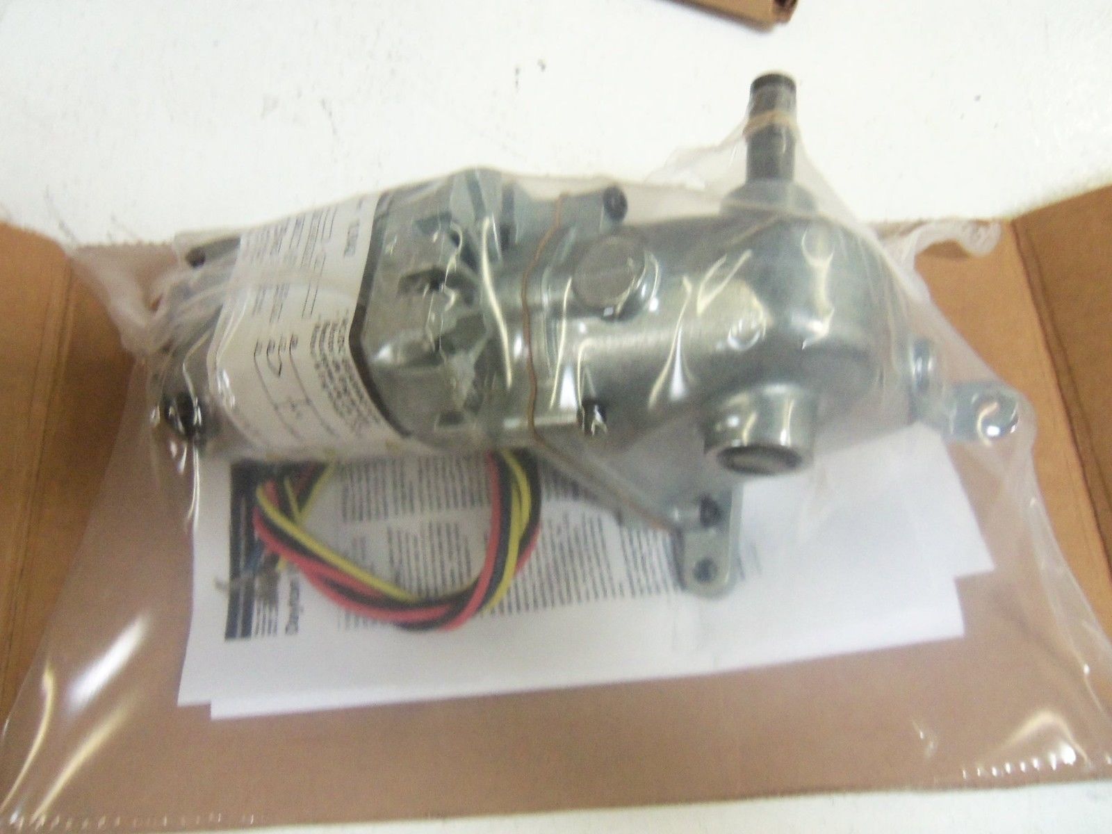 DAYTON 1LRA2 *NEW IN BOX*