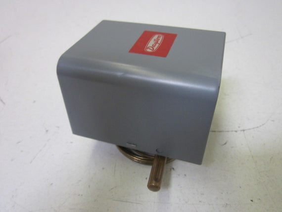 DAYTON 2E375 HOT WATER CONTROL *NEW IN BOX*