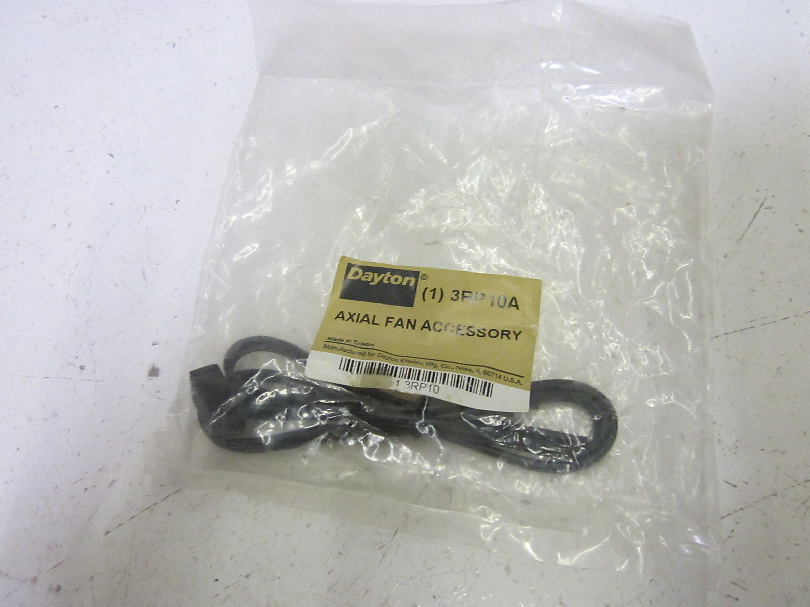 DAYTON 3RP10A AXIAL FAN CORDSET *NEW IN A FACTORY BAG*