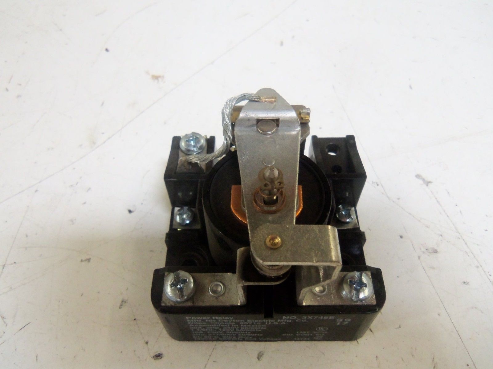 DAYTON 3X745E POWER RELAY MODULE *USED*