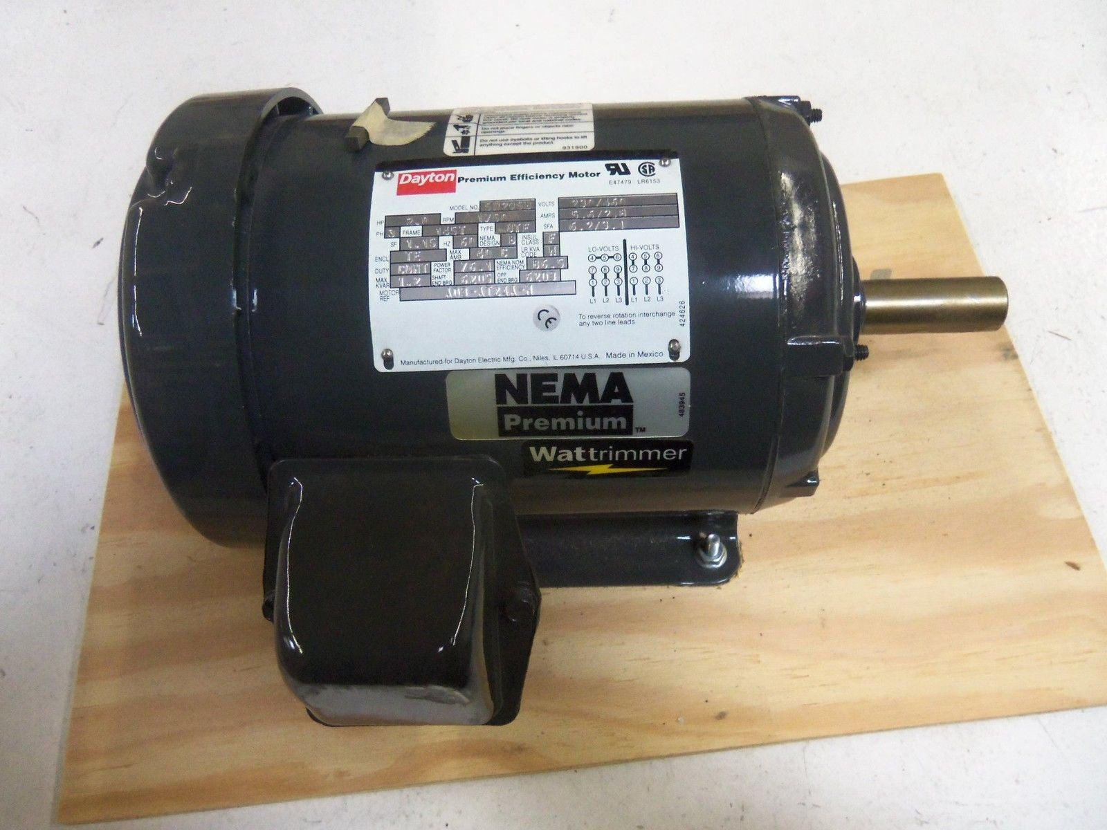 DAYTON 5N295B *NEW IN BOX*