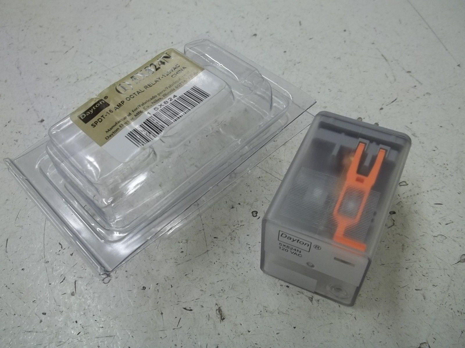 DAYTON 5X284N  SPDT-16AMP OCTAL RELAY-120VAC *ORIGINAL PACKAGE*