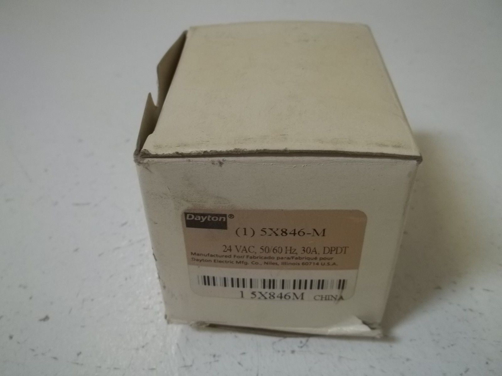 DAYTON 5X846-M RELAY 24 VAC *NEW IN BOX*