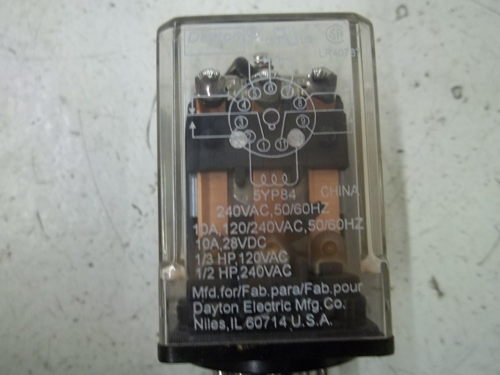 DAYTON 5YP84 RELAY 240VAC 10AMP 3PDT *ORIGINAL PACKAGE*