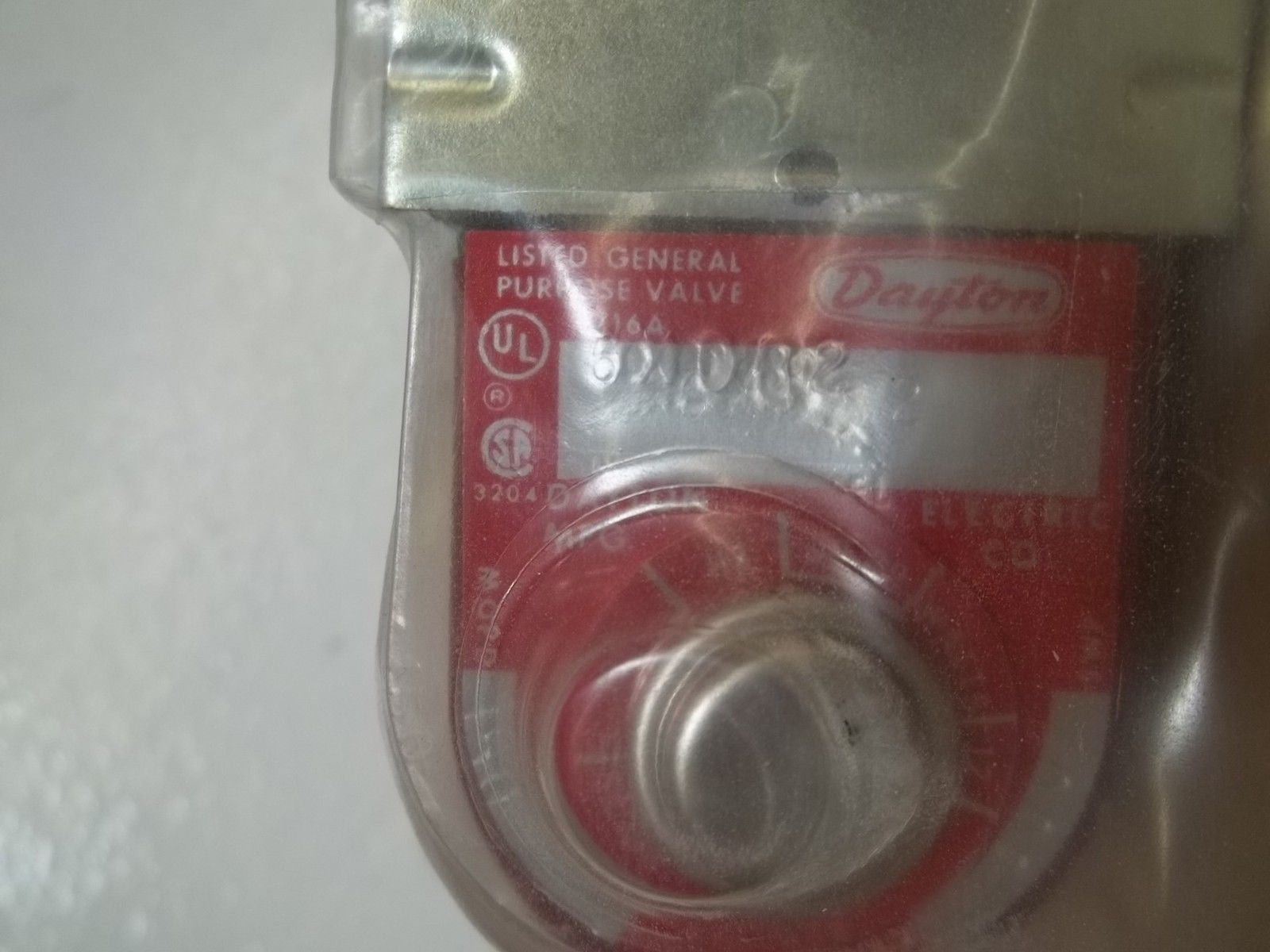 DAYTON 6X082 GENERAL PURPOSE SOLENOID *NEW IN BOX*