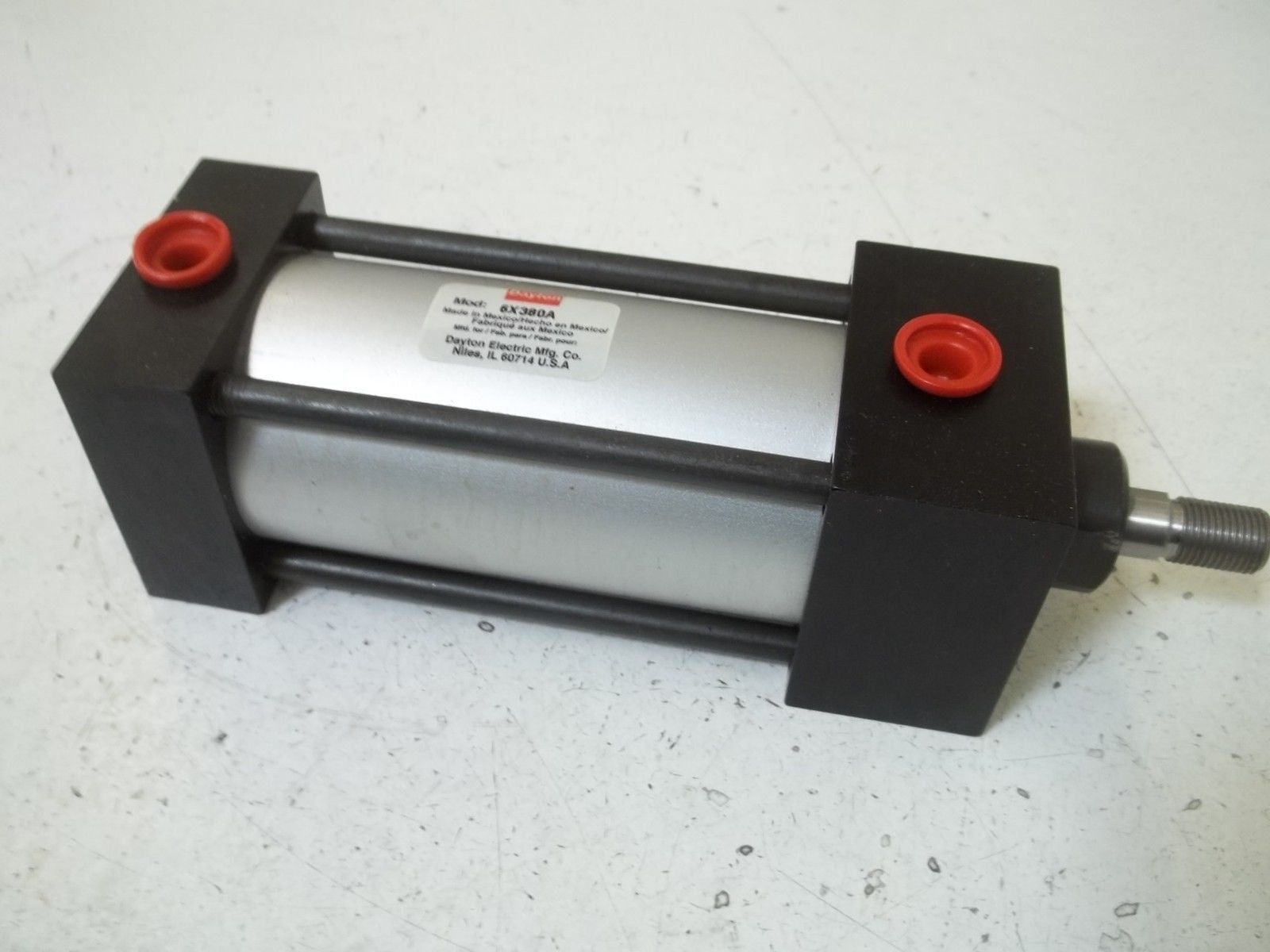 DAYTON 6X380A AIR CYLINDER *NEW IN BOX*
