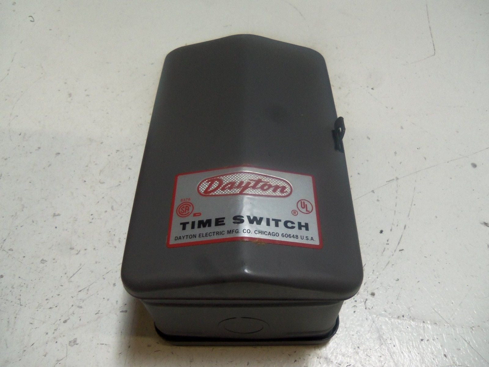 DAYTON 6X758 24-HOUR TIME CONTROL *NEW IN BOX*