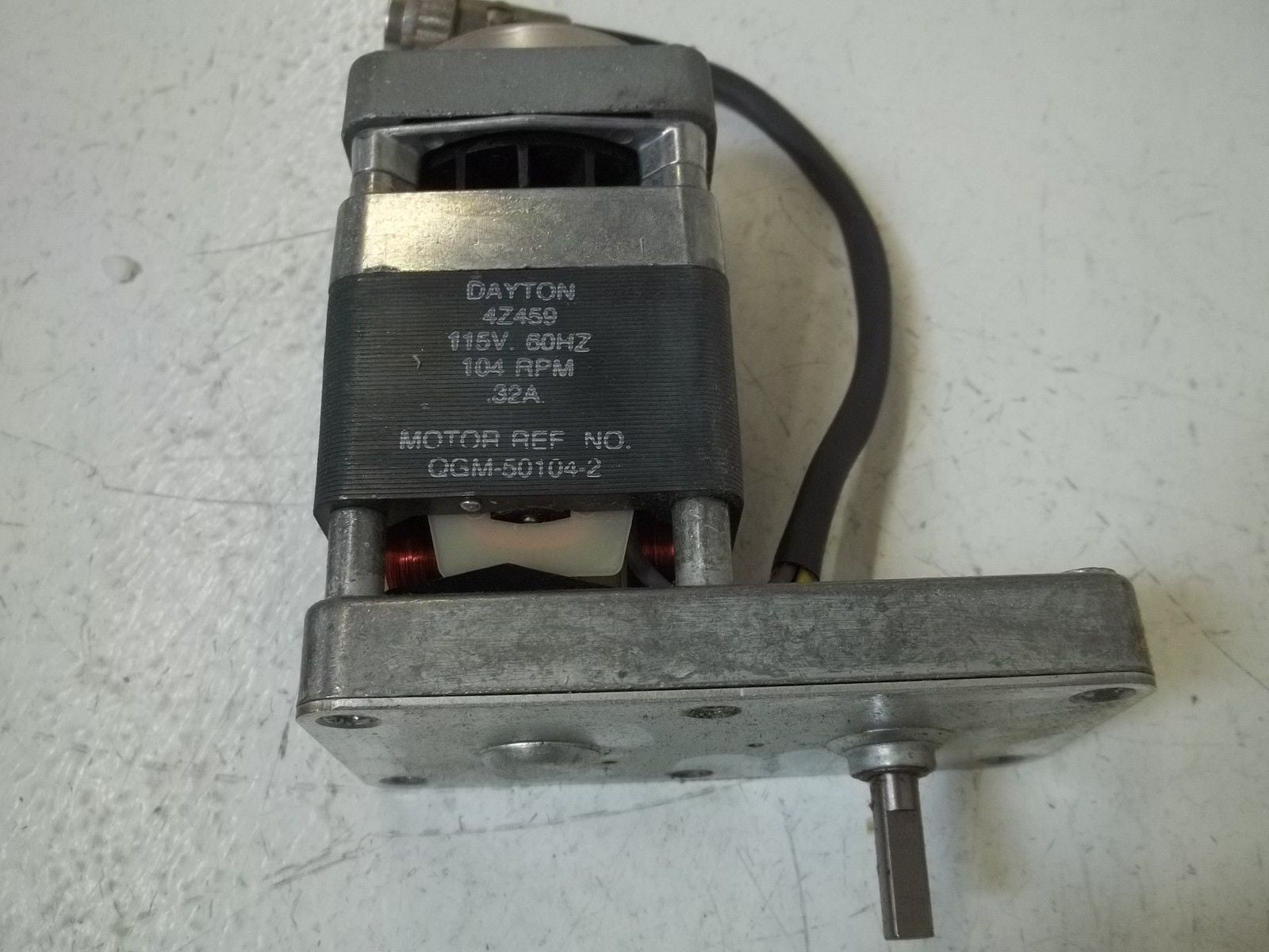 DAYTON 9089 *NEW IN BOX*
