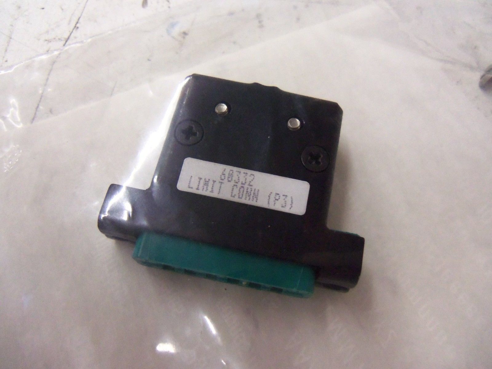 DAYTRONIC 60332.00  LIMIT CONNECTOR *NEW IN BAG*