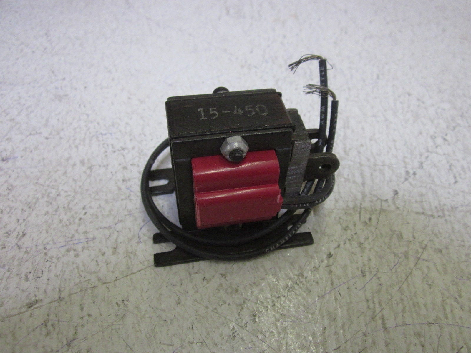 DECCO 15-450 SOLENOID 115V (AS PICTURED) *USED*