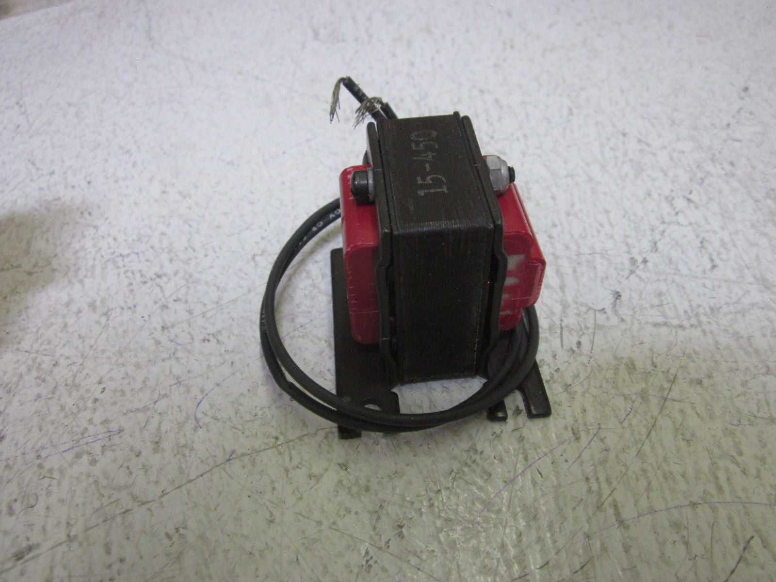 DECCO 15-450 SOLENOID 115V (AS PICTURED) *USED*